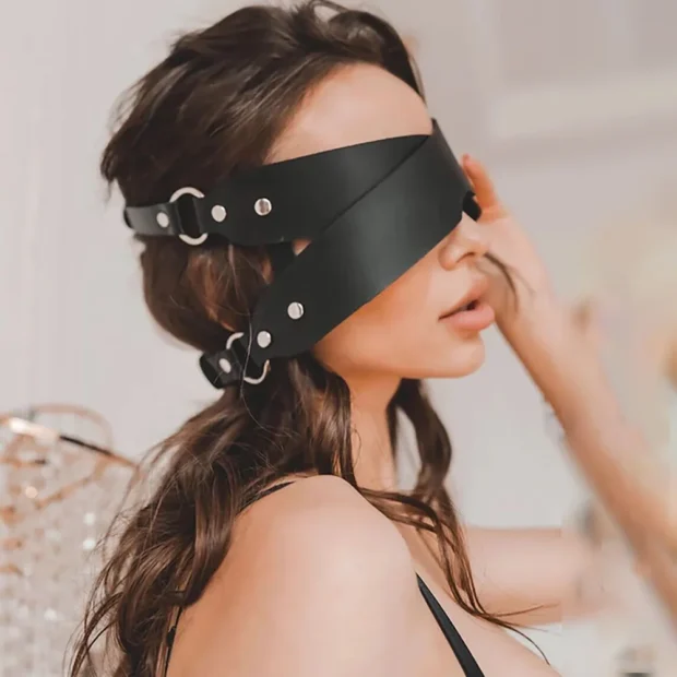 Skórzana opaska na oczy