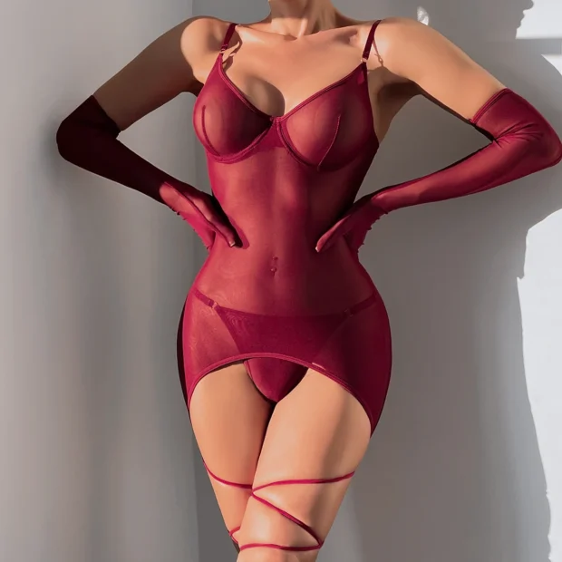 Przezroczysta halka z dodatkami w stylu boudoir