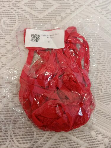 Zestaw bielizny koronkowej z otwartym krokiem i ozdobnymi kokardkami photo review