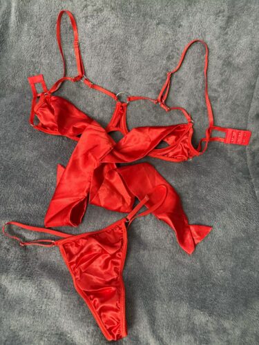 Satynowy zestaw z kokardą i paskami photo review