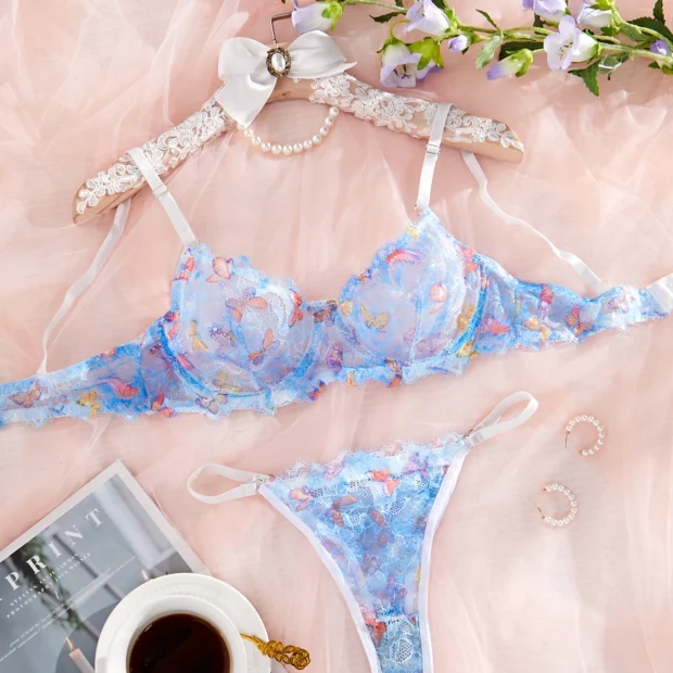 Koronkowy zestaw bielizny push-up z motywem motyli