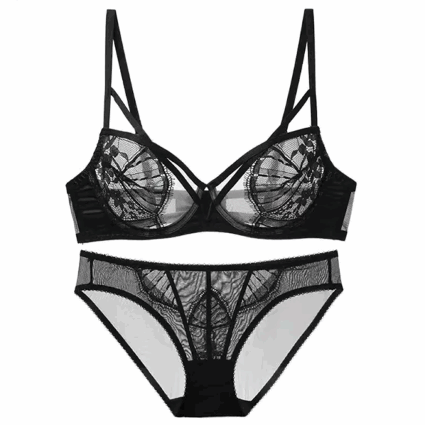 Przezroczysty zestaw bielizny z geometrycznymi paseczkami